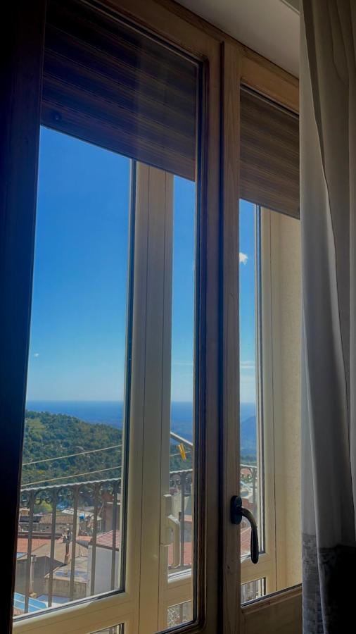 B&B Aria Ona Villagrande Strisaili Exterior foto