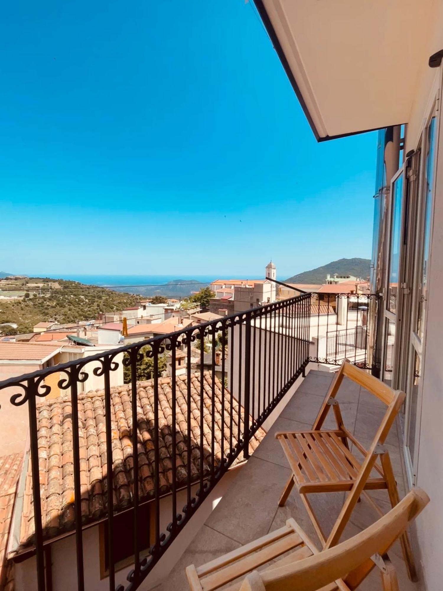 B&B Aria Ona Villagrande Strisaili Exterior foto