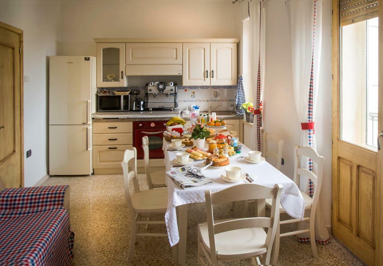 B&B Aria Ona Villagrande Strisaili Exterior foto