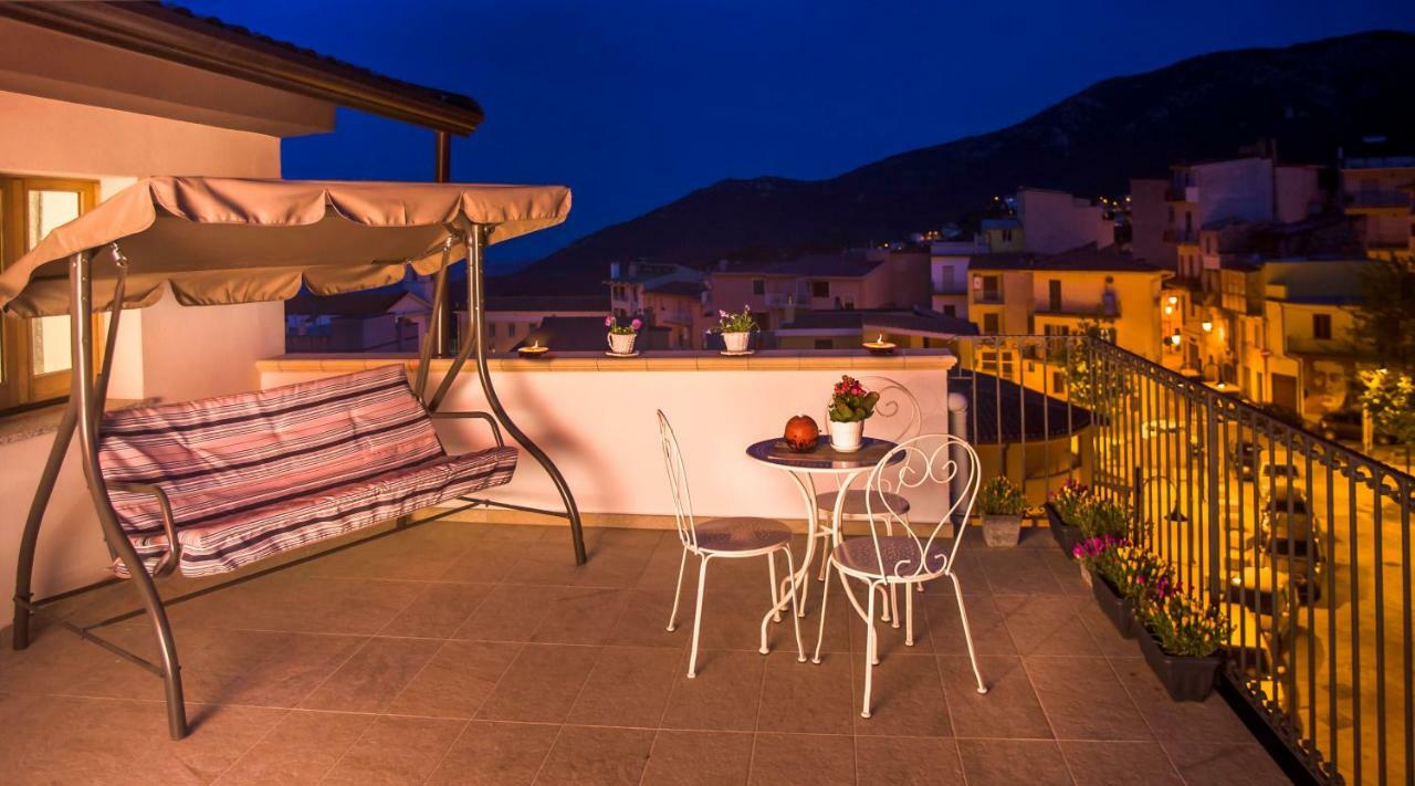B&B Aria Ona Villagrande Strisaili Exterior foto
