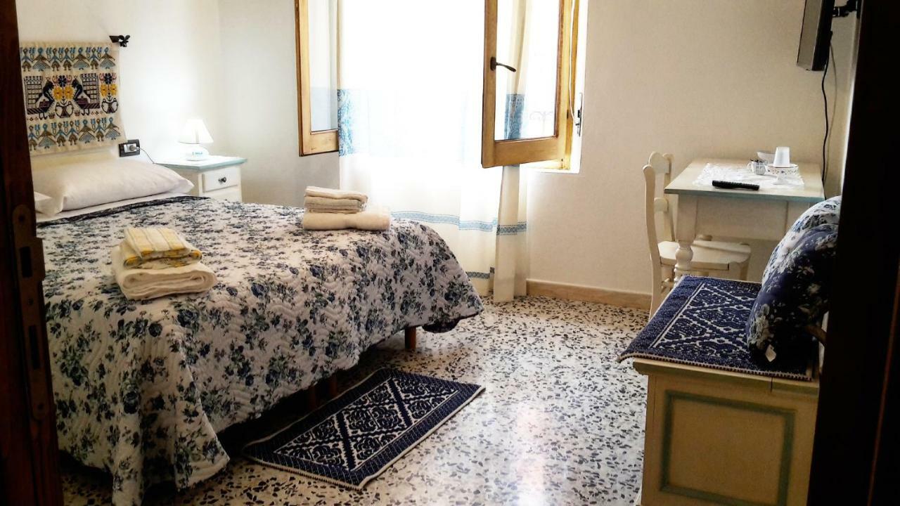 B&B Aria Ona Villagrande Strisaili Exterior foto