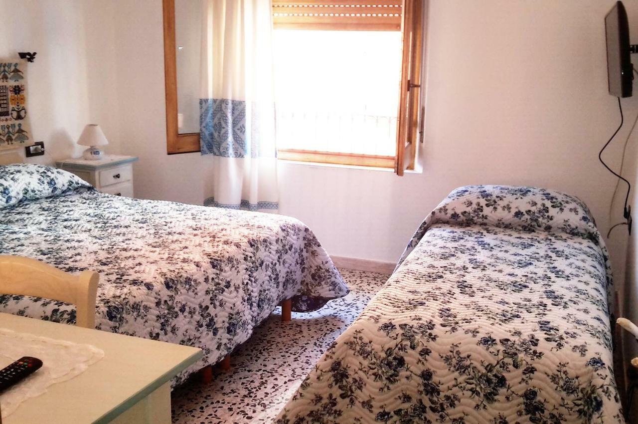 B&B Aria Ona Villagrande Strisaili Exterior foto